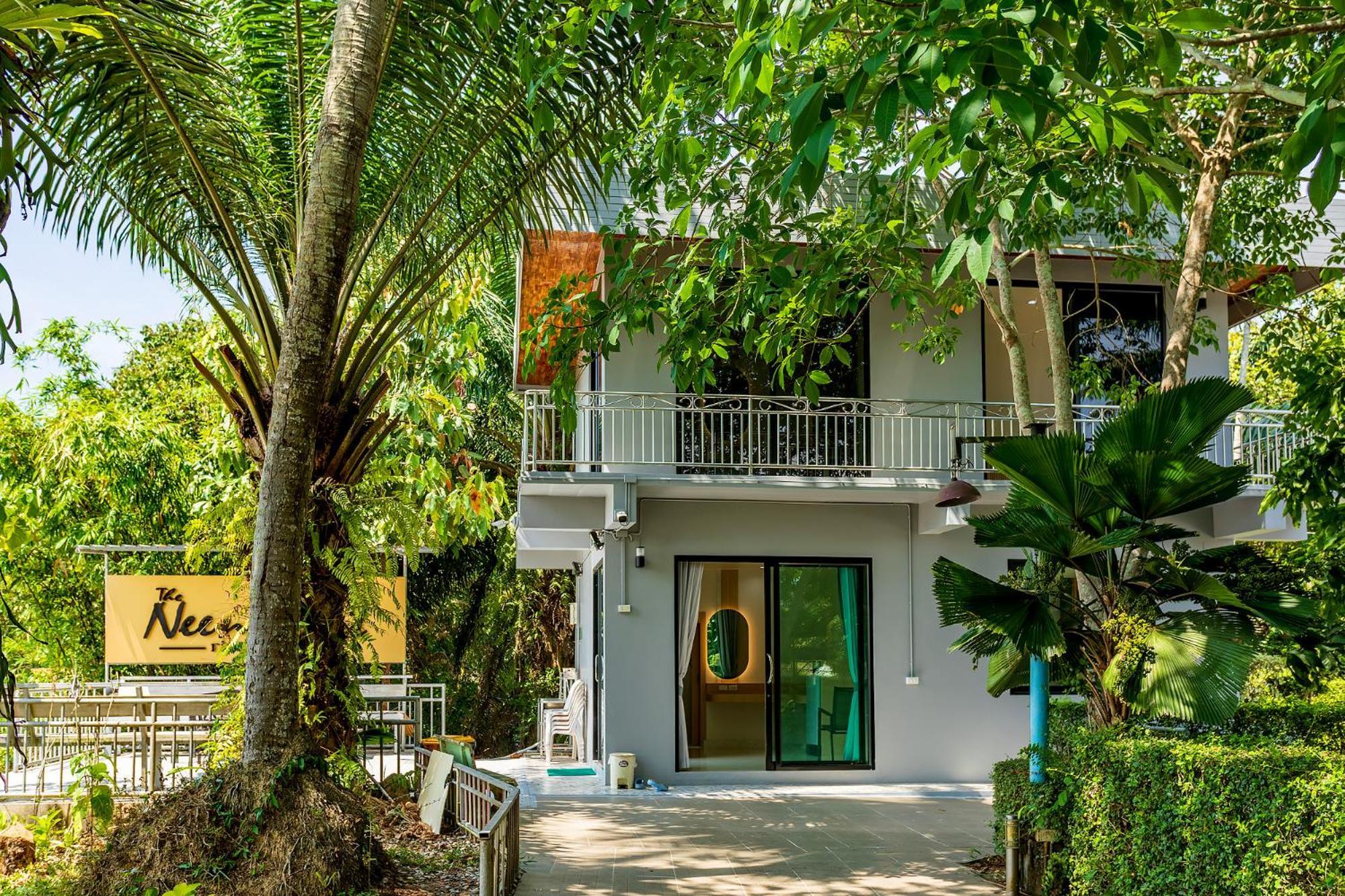 Neenlawat Riverside Сураттхани Экстерьер фото